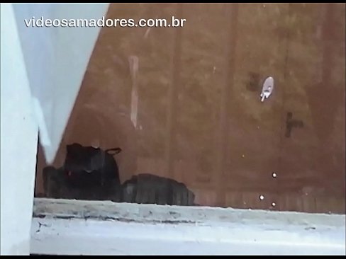 ❤️ Bărbat excitat care își privește prietena cu un alt tip, înregistrând un video de sex fără a deranja cuplul ❤️  at ro.pornolemon.ru