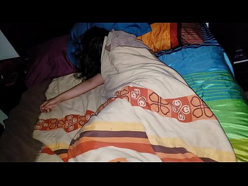 ❤️ Fiul vitreg care își ceartă tânăra mamă vitregă în timp ce ea doarme. ❤️  at ro.pornolemon.ru